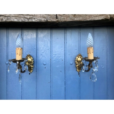 Pair of French romantic vintage wall lights single arm with crystals, wall sconces