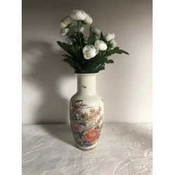 Vintage ceramic vase with fl..