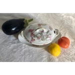 Antique porcelain gravy boat manufactured by the Limoges manufactory Bernardaud&Co, France, 1914-19