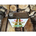 Old oil tin French Yacco bidon huile Yacco garage publicity man cave retro vintage garage