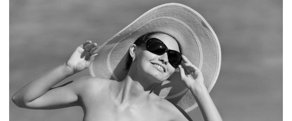 Sue Venir - holidaymaker