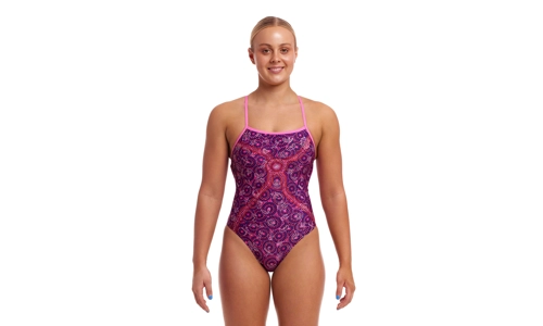 Funkita strapped in, Walk Together Funkita strapped in, Walk Together