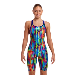 Funkita fast legs, The Glitch