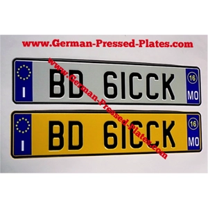 I & MO Flags Italian Pressed Plates x2