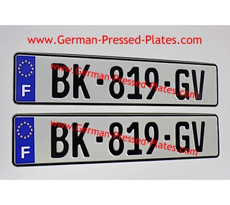 Flag Choice German Pressed Plates White x 2