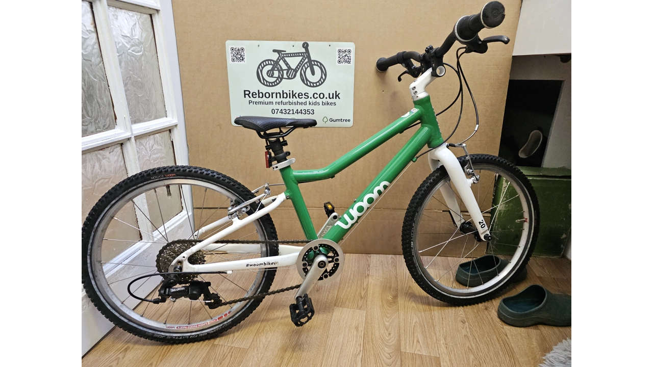 Woom 4 Premium Kids Bik..