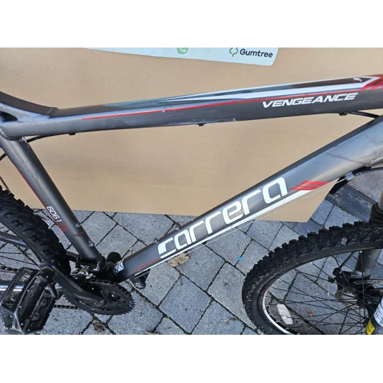 Carrera Vengeance Hardtail Bike. 20 inch Frame. 26 Inch Wheels. Reconditioned.