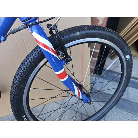Frog 62 Premium Kids Bike.24 inch Wheels. 8 Speed. Reconditioned. No Offers.#15