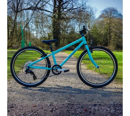 Squish 24 Premium Kids Road Bike.24 inch Wheels. Brand New.