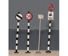 OO gauge Early Road Traffic Signs 4 Pack speed etc.,