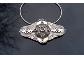 Double Wing Pendant - Darkstar Pedant