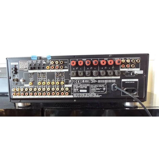 Sony FM Stereo/FM-AM Receiver STR-DB930 with remote