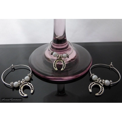 10 Lucky Horse Shoe Wine Glass Charms - white title=