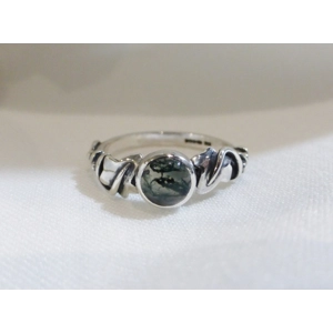 Ivy Leaf Ring