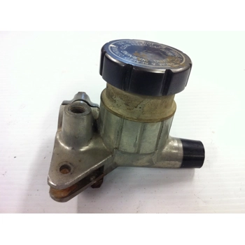 1976-80 Kawasaki KZ750B KZ1000A Front Brake Master Cylinder 43015-027