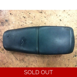 1977 Suzuki GS750 Seat