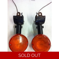 1981-83 Yamaha XJ650M XJ750M Midnight Maxim Front Signal Lights and Brackets 4W5-83330-K0 4W5-23132-
