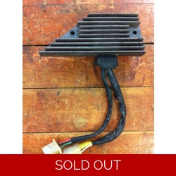 1984-86 Honda CB700SC CB750SC Nighthawk Voltage Regulator SH255-12