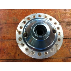 1969-80 Kawasaki H1 KH400 KH500 KZ650 KZ750 KZ900 KZ1000 S3 Front Hub 41034-041