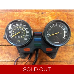 1982 Yamaha XJ650 Seca Instrument Panel / Cluster