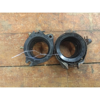 1981-83 Yamaha XV750 XV920 Carb Holders 10L-13596-01-00 10L-13586-01-00