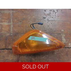 1983-93 Yamaha XVZ1200 XVZ1300 Venture Royale Right Front Turn Signal 26H-83310-70