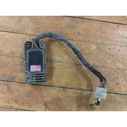 1983-87 Yamaha XVZ12 XVZ13 Venture Royale Voltage Regulator Rectifier 26H-A0 26H-81960-A0-00