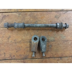 1982-86 Honda CB450SC Nighthawk Rear Axle with Tensioners 42313-MC9-670 42301-MA6-000