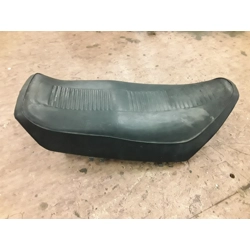 1982 Yamaha XZ550R Vision Seat 11H-W2472-01-00