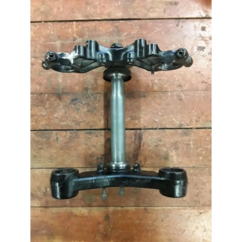 1982 Yamaha XJ650L Seca Turbo Fork Tree 16G-23435-00-98 16G-23340-00-00