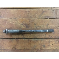 1999-09 Yamaha XVS1100 V-Star Rear Axle 90387-177Y4-00 5EL-25381-10-00