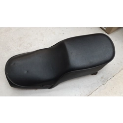 1980-82 Suzuki GS400L GS450L Seat 45100-44205-40N