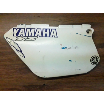 1988-02 Yamaha DT125 Left Side Cover 3BN-21711