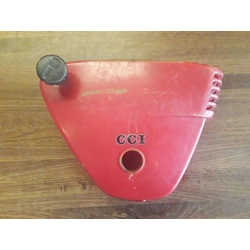 1970s Suzuki A80 A100 Right Side Oil Tank Cover 47111-12100 47111-22501