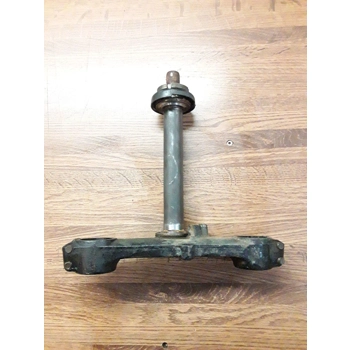 1977-79 Suzuki GS550 GS550E GS750 GS750E Steering Stem 51410-45000