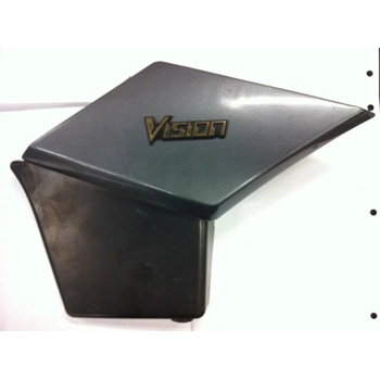 1982-83 Yamaha XZ550R Vision Right Side Cover 11H-21711-00