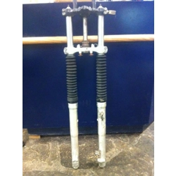 1982-83 Honda XL250R Complete Front Fork Assembly 51400-KB7-003 51500-KB7-003 53200-KB7-000