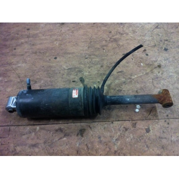 1983-84 Honda VF750S Sabre Rear Shock 52400-MB0-771