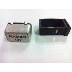 1975-79 Honda CB400 CB500 CB550 CB750 CX500 GL1000 Flasher Relay with Rubber Holder 38300-292-670