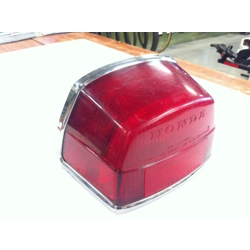 1978-81 Honda CB750K Four CX500 CX500D Deluxe Tail Light 33700-415-672