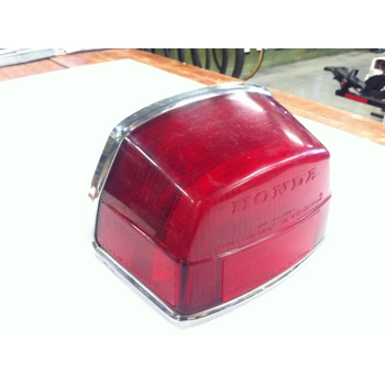 1978-81 Honda CB750K Four CX500 CX500D Deluxe Tail Light 33700-415-672