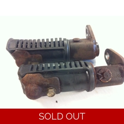 1978-81 Honda CX500 CX500D Driver Foot Pegs and Brackets 50625-415-000 50615-415-000 50661-413-000