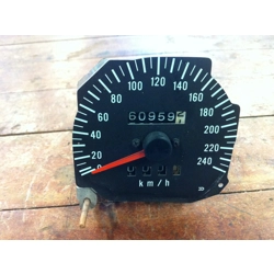1983-86 Suzuki GS550E GS550EF GS550ES GS550ES3 GS550ESE GS550ESF GS550ESG Speedometer KPH