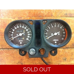 1977 Suzuki GS750 Instrument Panel Gauge Cluster