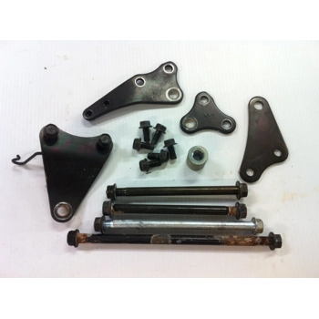 2004-06 Honda VT750C VT750CA Shadow Aero Engine Mounting Bolts and Brackets 50173-MEG-670 50172-MEG-