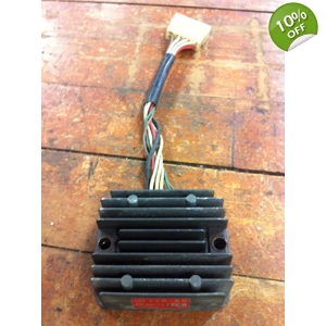 1980-88 Yamaha Maxim Seca Radian Voltage Regulator 12R-81960-A1 SH233