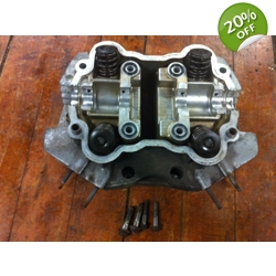 1974-77 Kawasaki KZ400 Cylinder Head with Valves 11002-018-2H 12005-006 12004-013