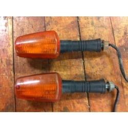 1986-03 Yamaha FJ1200 FZ600 FZR400 FZR600 YX600 XJ600S TW200 SRX600S Signal Lights 1UF-83340-00