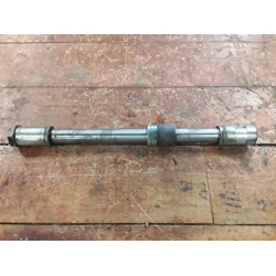 1981-83 Honda CB750 CB900F CBX1000 CX500T CX650T Front Axle 90305-333-000 44301-MA4-670