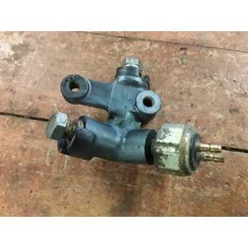 1969-80 Kawasaki H1 KH KZ S3 Z1 Front Brake Line Joint and Switch 43061-002 43065-001